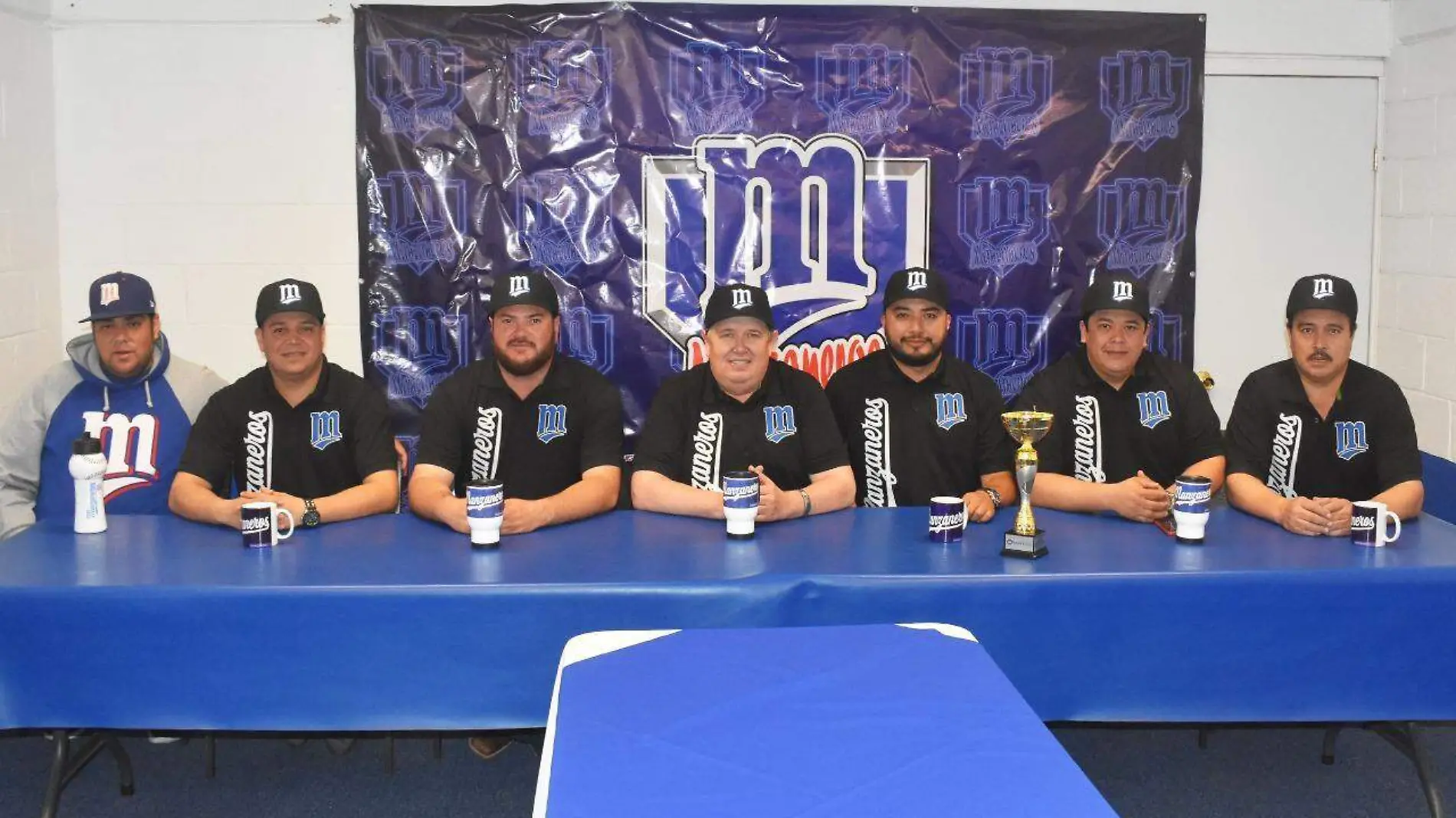 3 Liga Estatal de Beisbol ratifica a Chiro Peters como Presidente de la Sexta Zona MESA DIRECTIVA SEXTA ZONA FOTO SEXTA ZONA